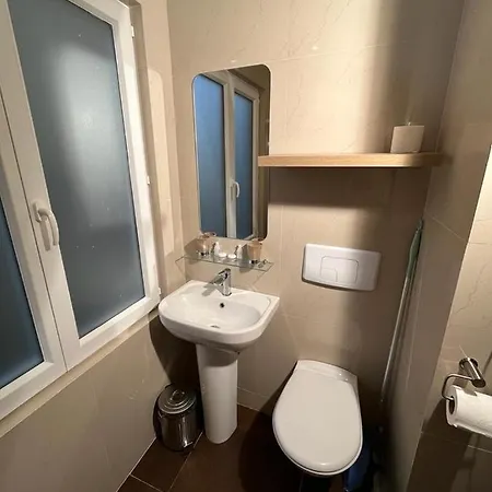 Ξενοδοχείο με διαμερίσματα Akantha 3*