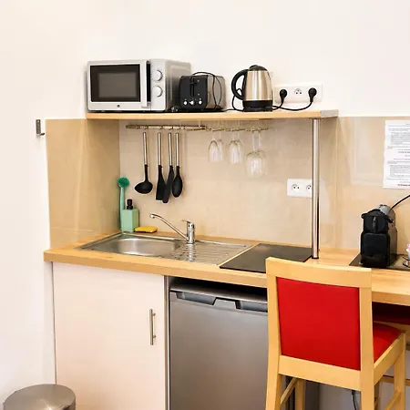 Akantha Apartahotel Niza